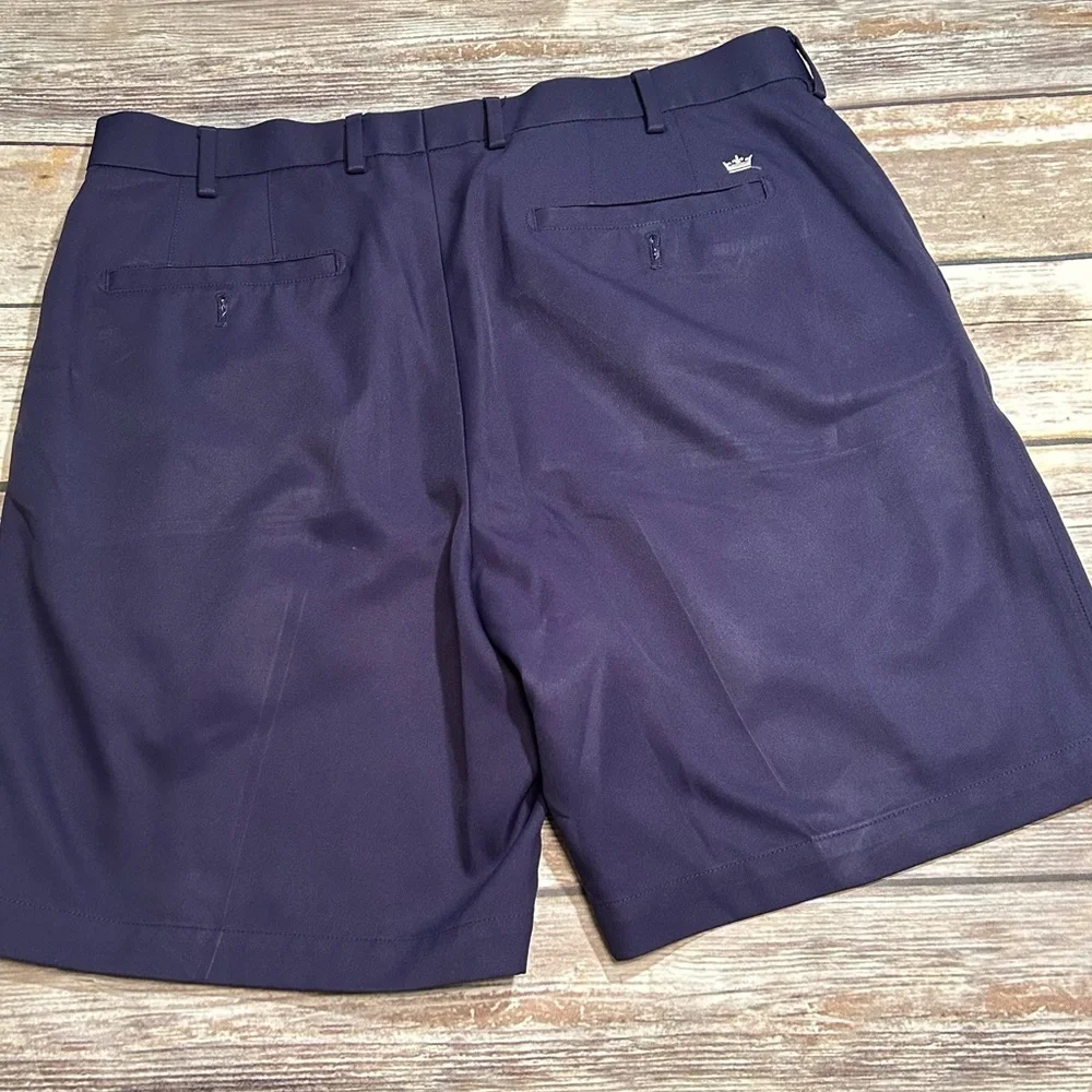 Peter Millar Crown Sport Shorts - Picture 3 of 4